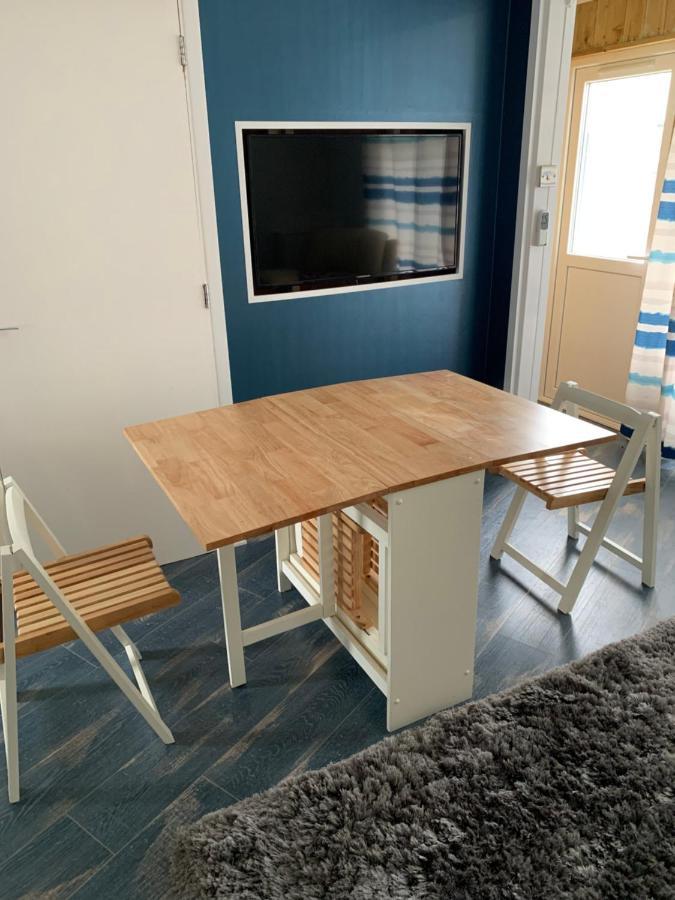 Cosy Beach Chalet Scratby Luaran gambar